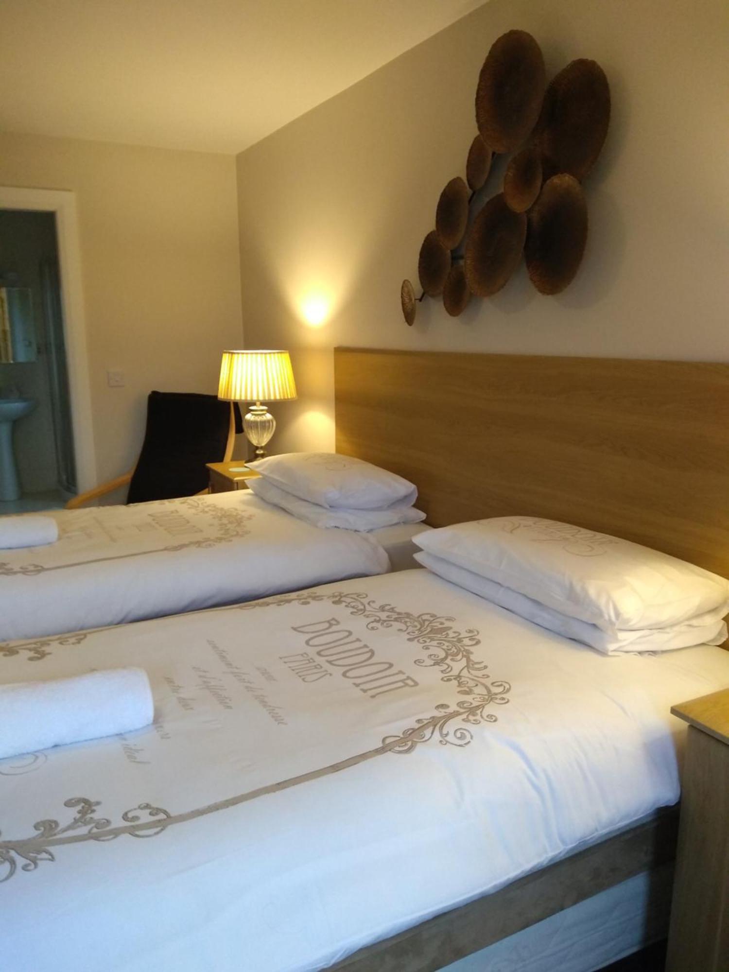 Tollyrose Country House 뉴캐슬 외부 사진